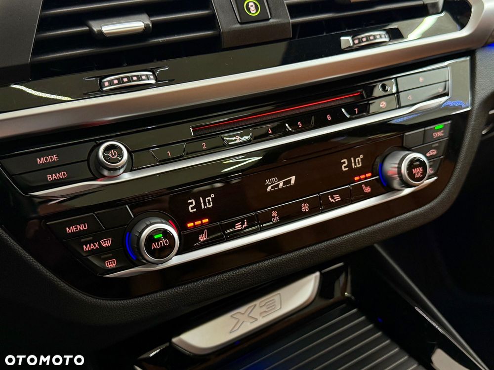 BMW X3 - 32