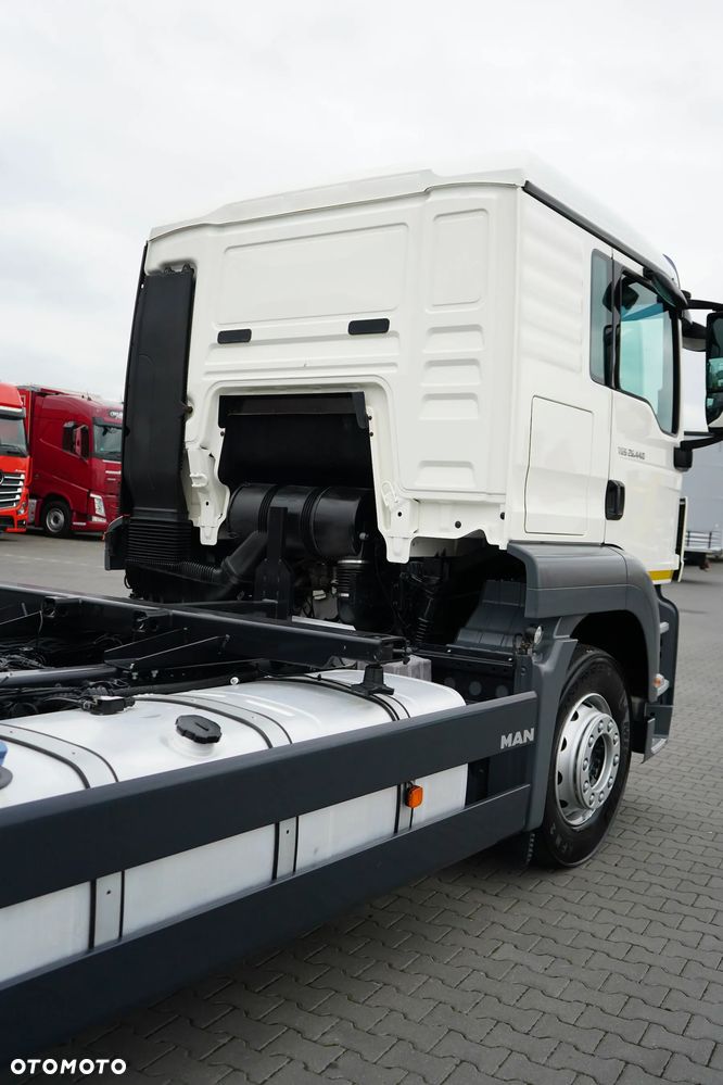 MAN TGS / 26.440 / E 5 / RETARDER / PEŁNY ADR / BDF / 7,15 M , 7,45 M / OŚ SKRĘTNA - 31
