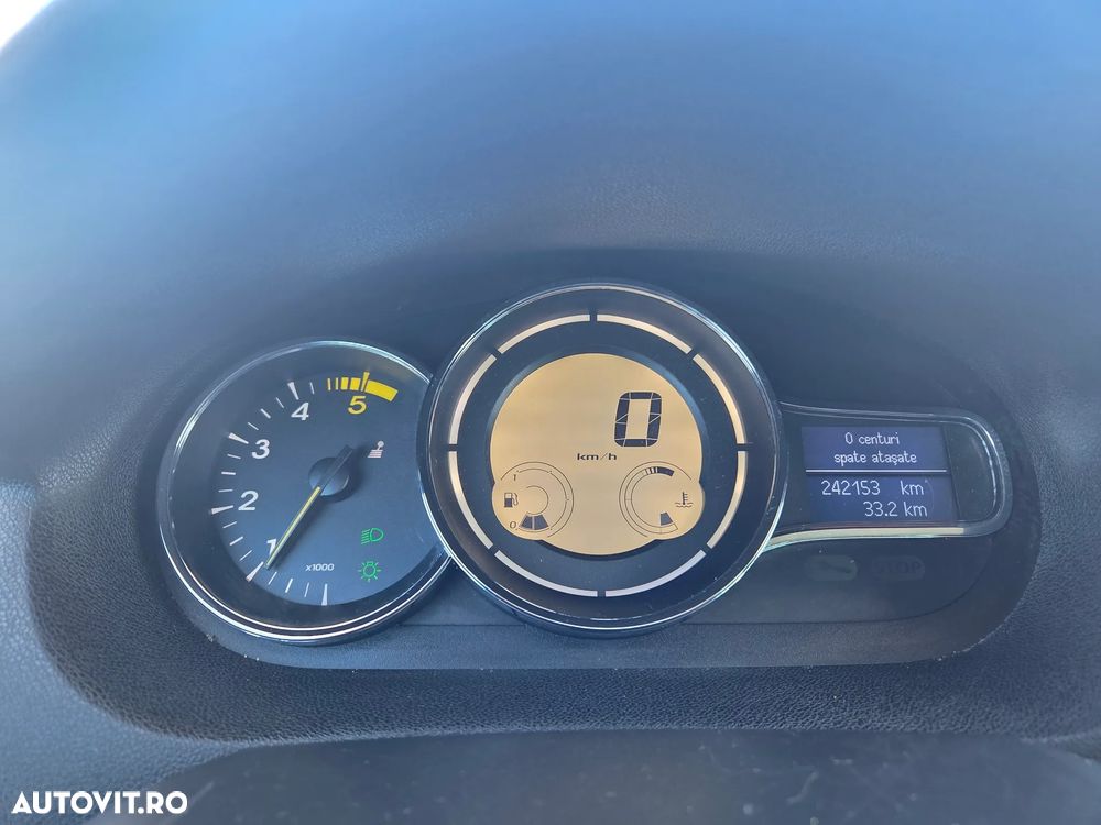Renault Megane ENERGY dCi 110 LIMITED - 5