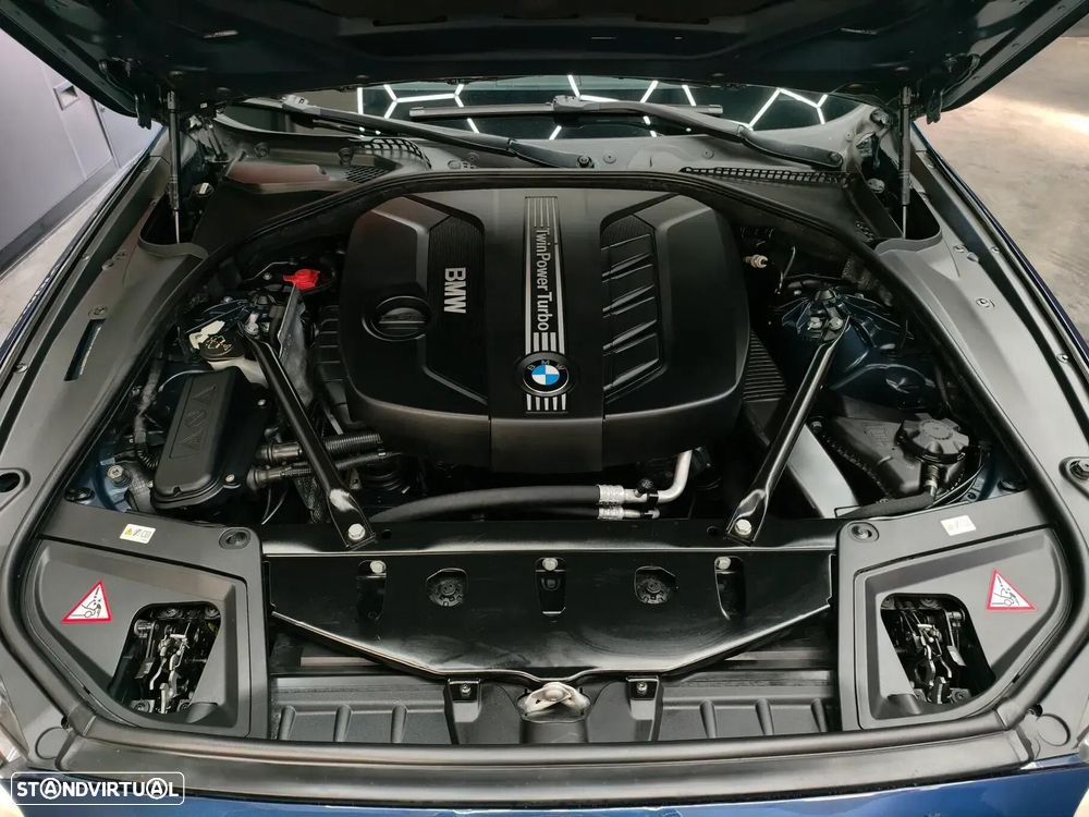 BMW 525 d Pack M Auto - 33