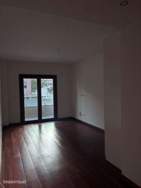 Vendo T2 na malvarosa - Grande imagem: 5/8