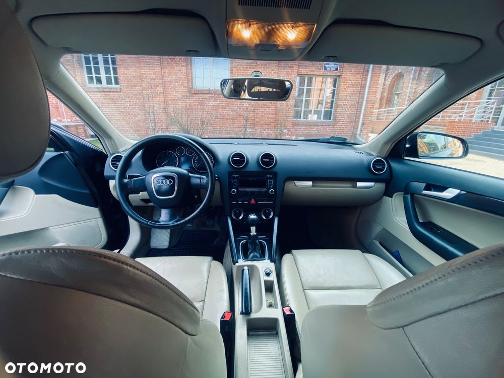 Audi A3 Sportback - 5