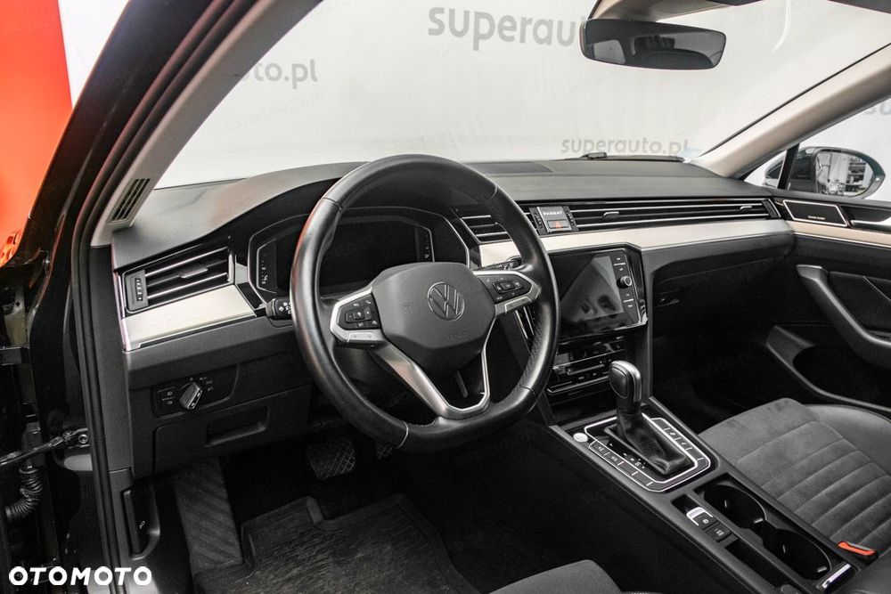 Volkswagen Passat 2022