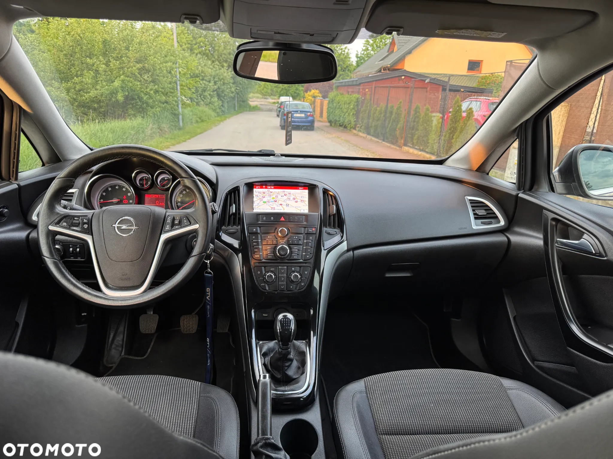 Opel Astra 1.4 Turbo Exklusiv - 9
