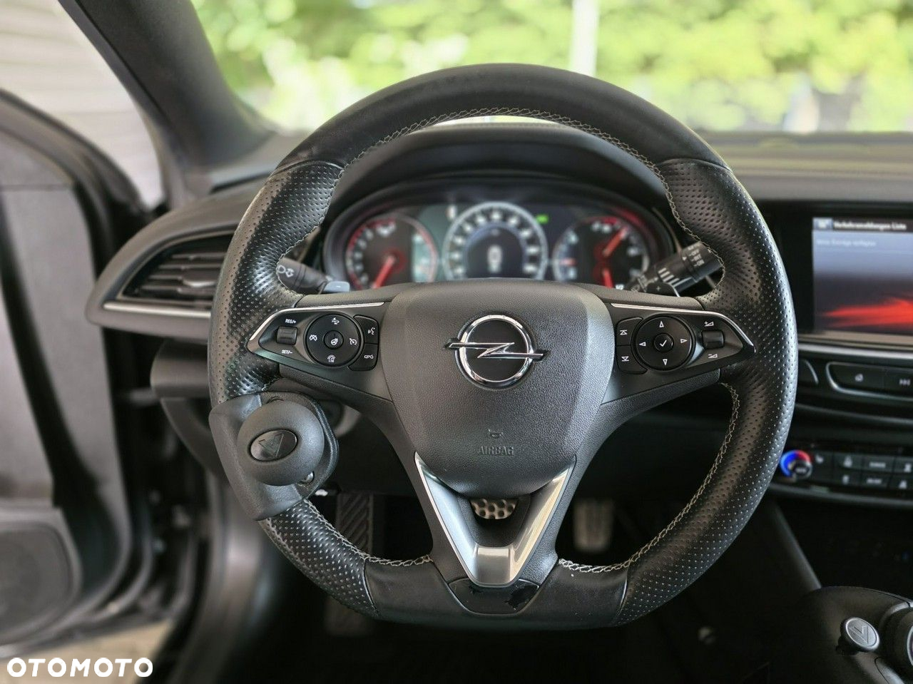 Opel Insignia 1.5 T Innovation S&S - 24