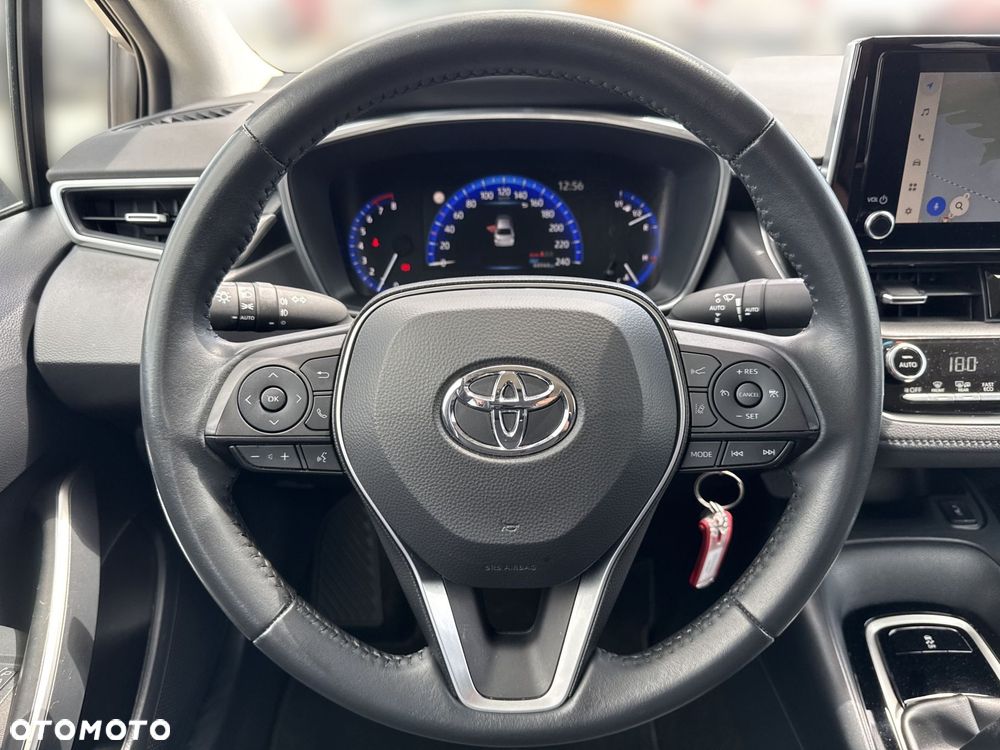 Toyota Corolla - 13