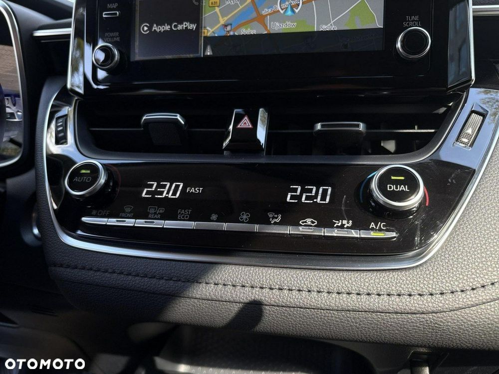 Toyota Corolla 1.8 Hybrid Comfort - 18