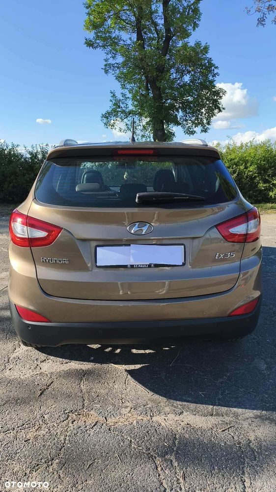 Hyundai ix35 1.6 2WD Fifa World Cup Edition - 8