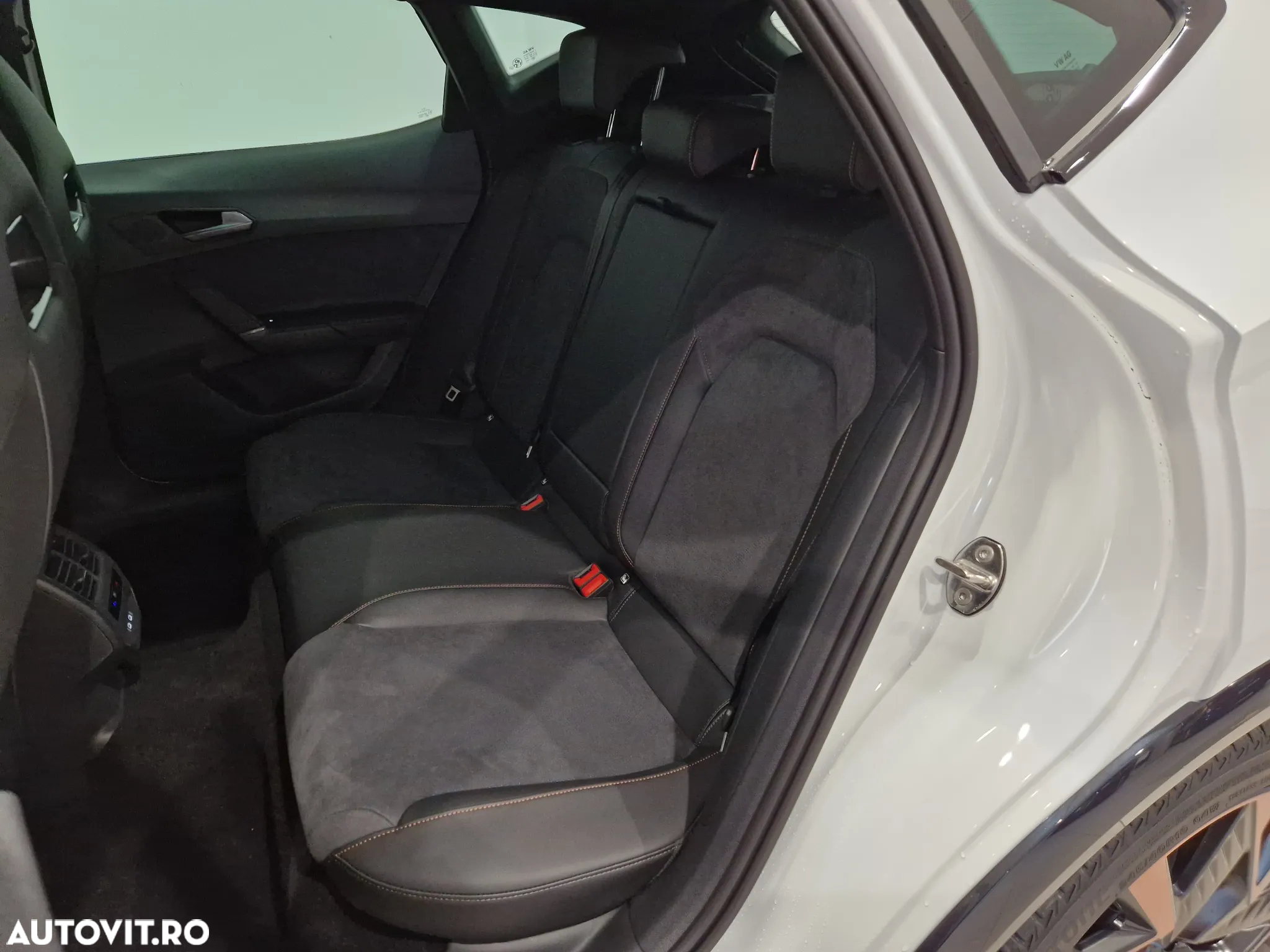 Cupra Formentor 1.4 e-HYBRID PHEV VZ - 14