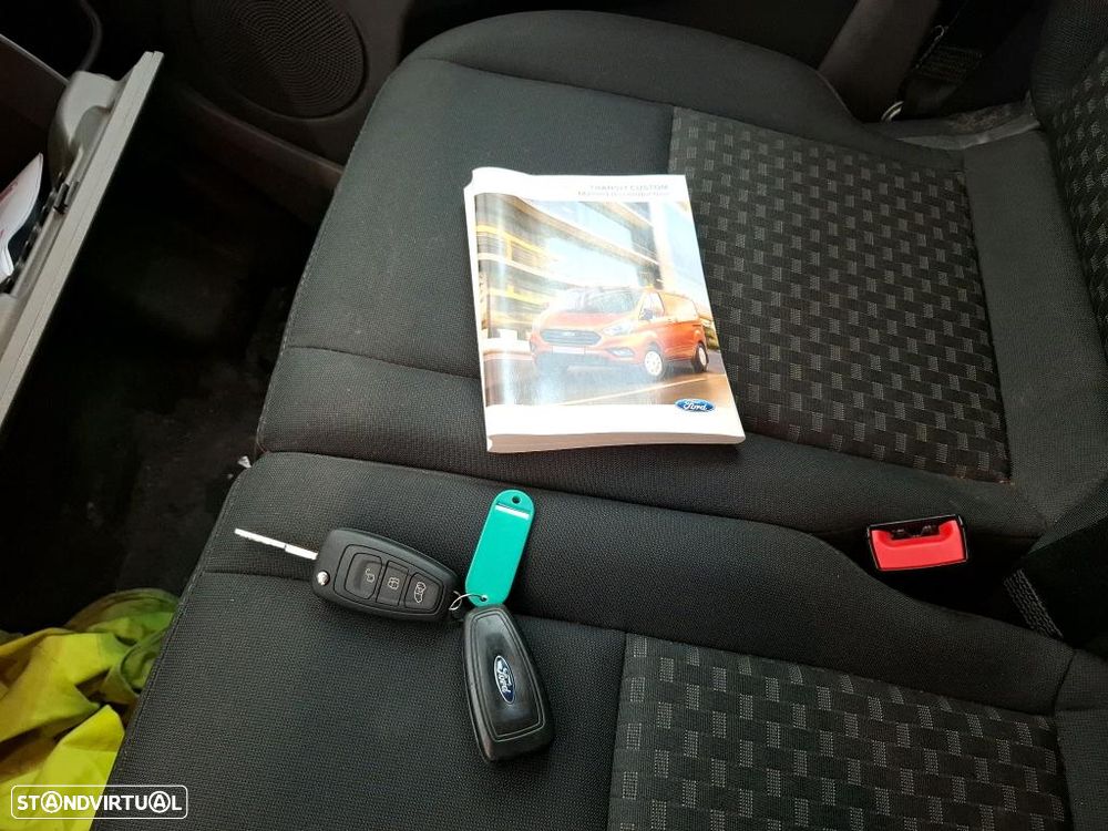Ford TRANSIT CUSTOM TREND L1H2 130 CV - 10