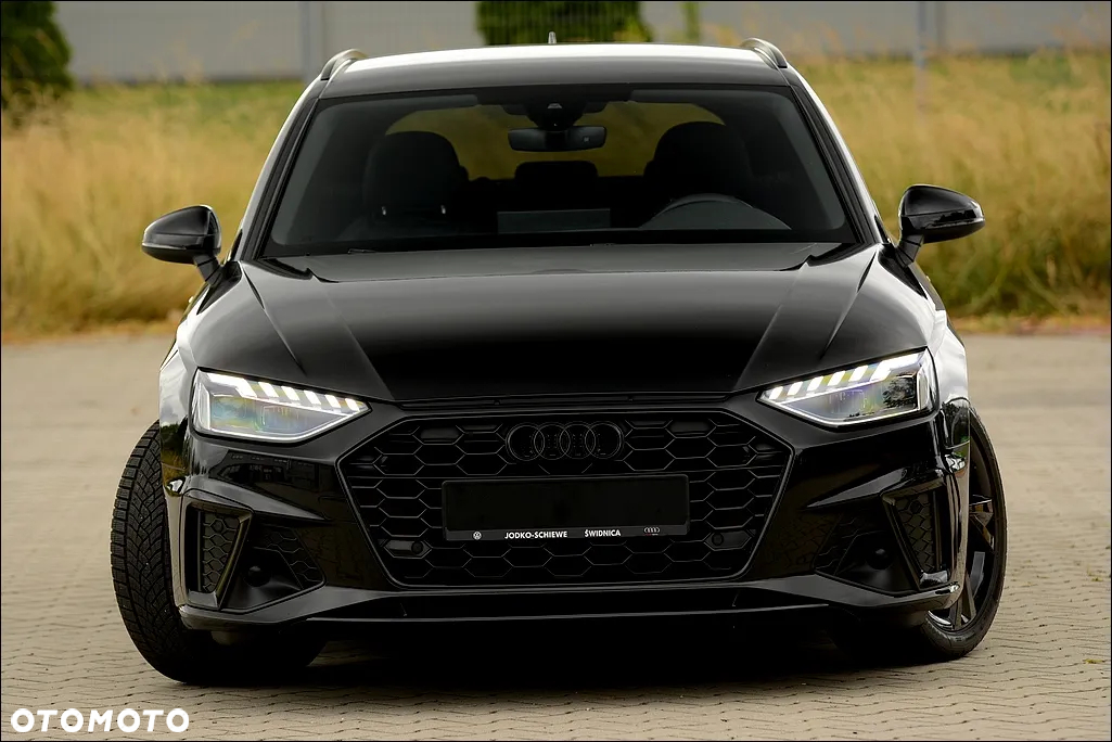 Audi A4 Avant 35 TFSI S tronic S line - 6