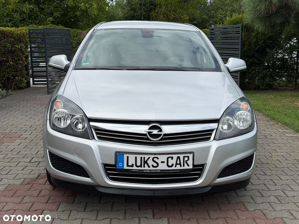 Opel Astra 1.6 Caravan Enjoy - 40
