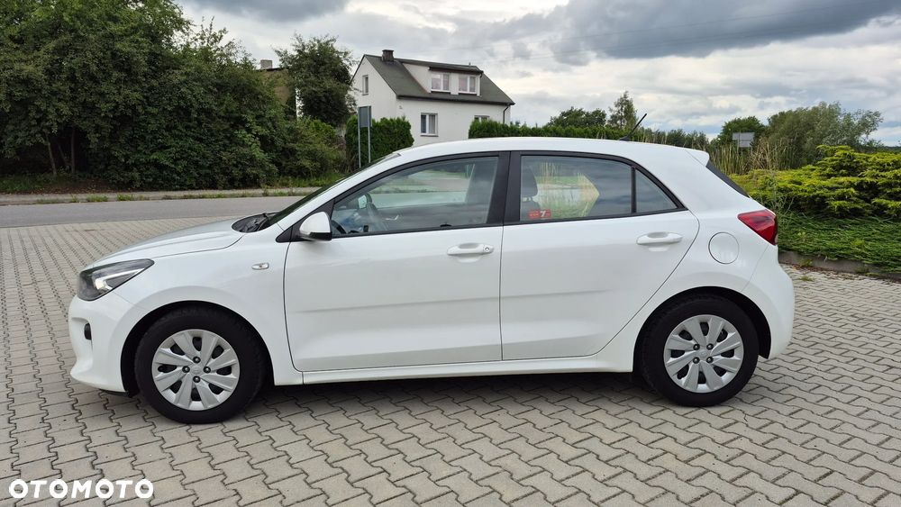 Kia Rio 1.2 M - 15
