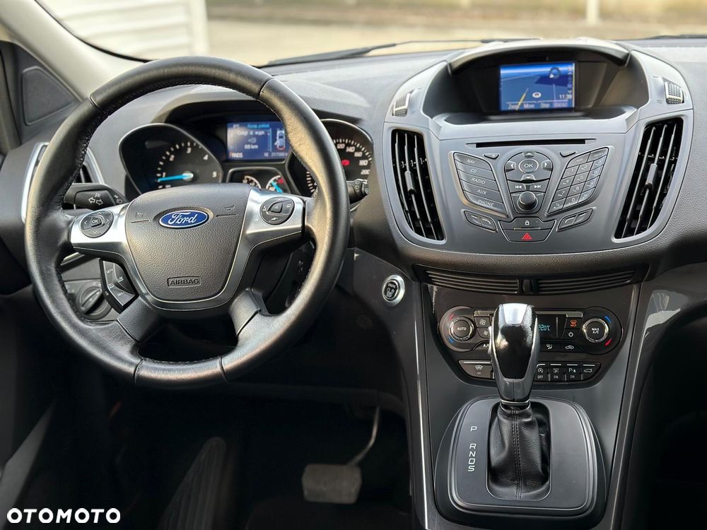 Ford Kuga 2.0 TDCi 4WD Trend - 11