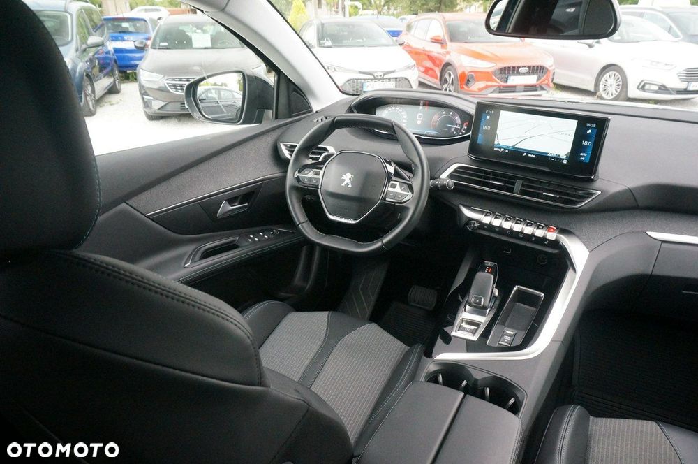 Peugeot 3008 1.5 BlueHDi Allure Pack S&S EAT8 - 14