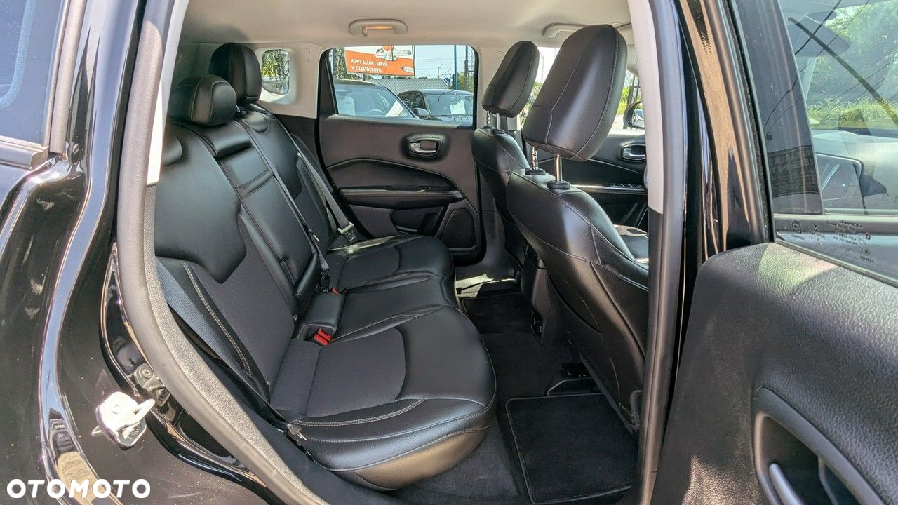 Jeep Compass - 19