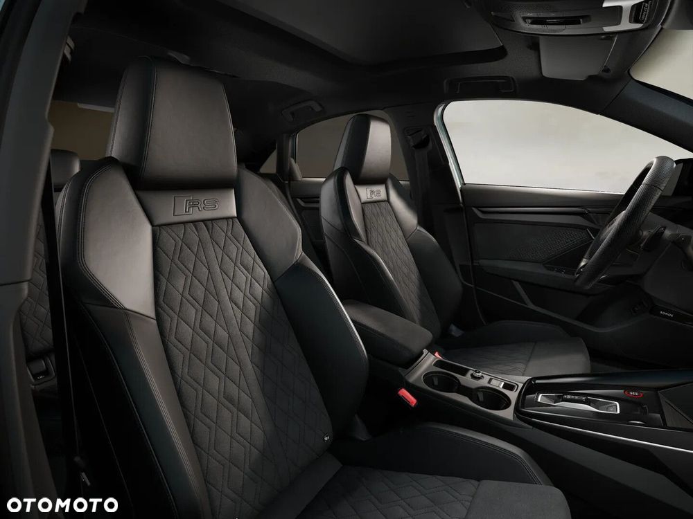 Audi RS3 Limousine TFSI Quattro S tronic - 10