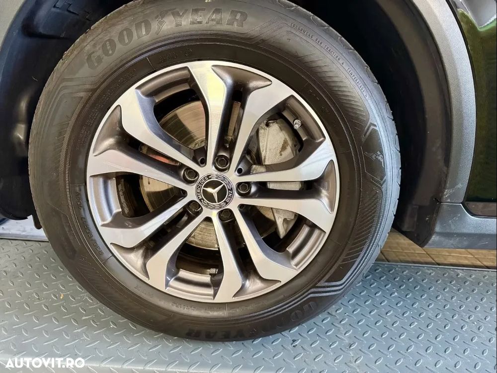 Mercedes-Benz GLC 300 d 4Matic 9G-TRONIC - 20