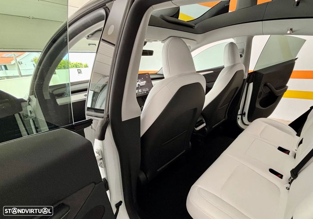 Tesla Model Y Tração Traseira - 16