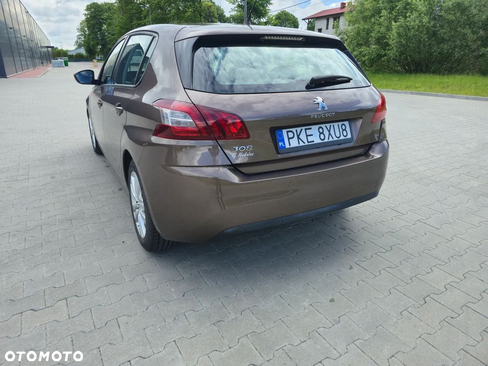 Peugeot 308 HDi FAP 92 Active - 8