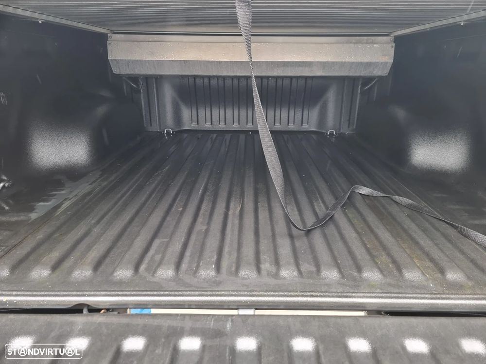 VW Amarok 3.0 TDI CD Aventura.4x4 - 29