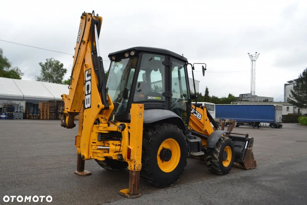 JCB 3CX - 7