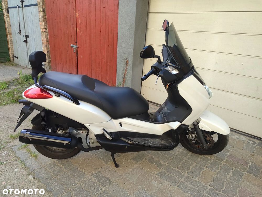 Yamaha X-max - 2