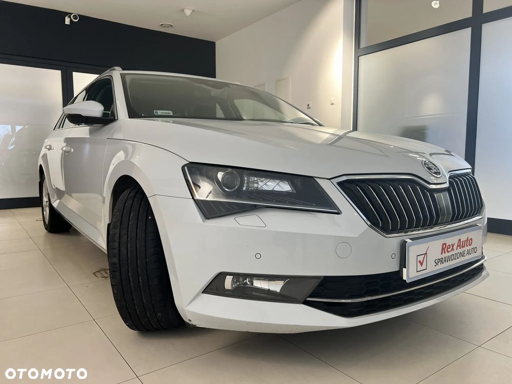 Skoda Superb 2.0 TDI Style DSG7 - 2