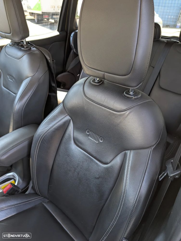 Jeep Renegade 1.6 MJD Limited - 12