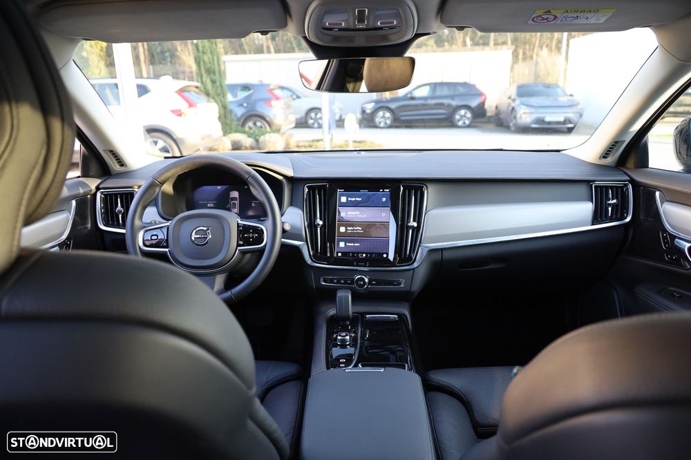 Volvo V90 2.0 T6 PHEV Plus Dark AWD - 19