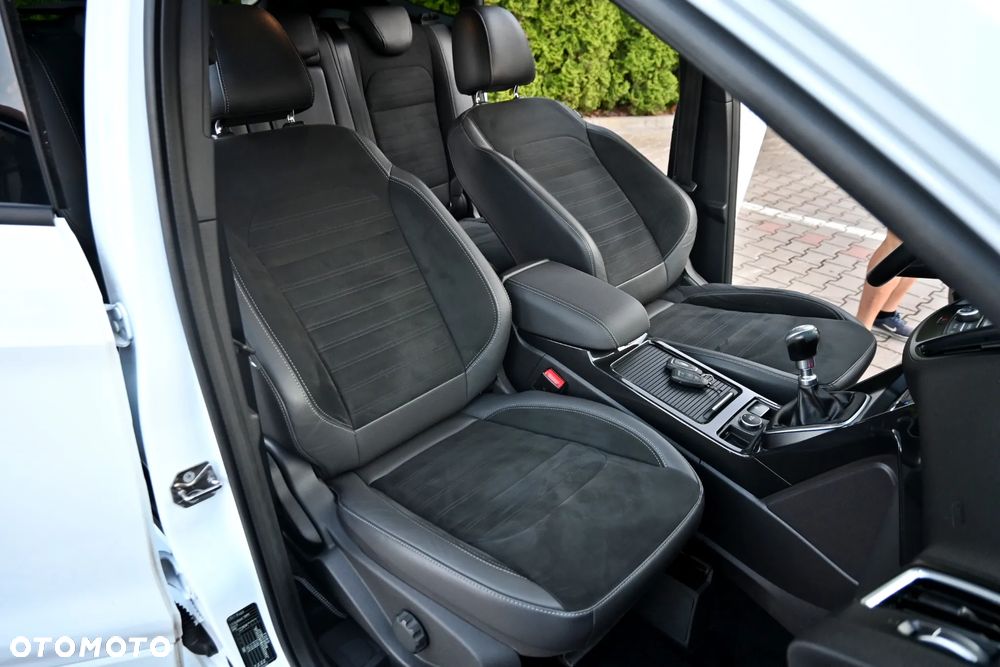 Ford Kuga 1.5 EcoBoost FWD ST-Line ASS - 29