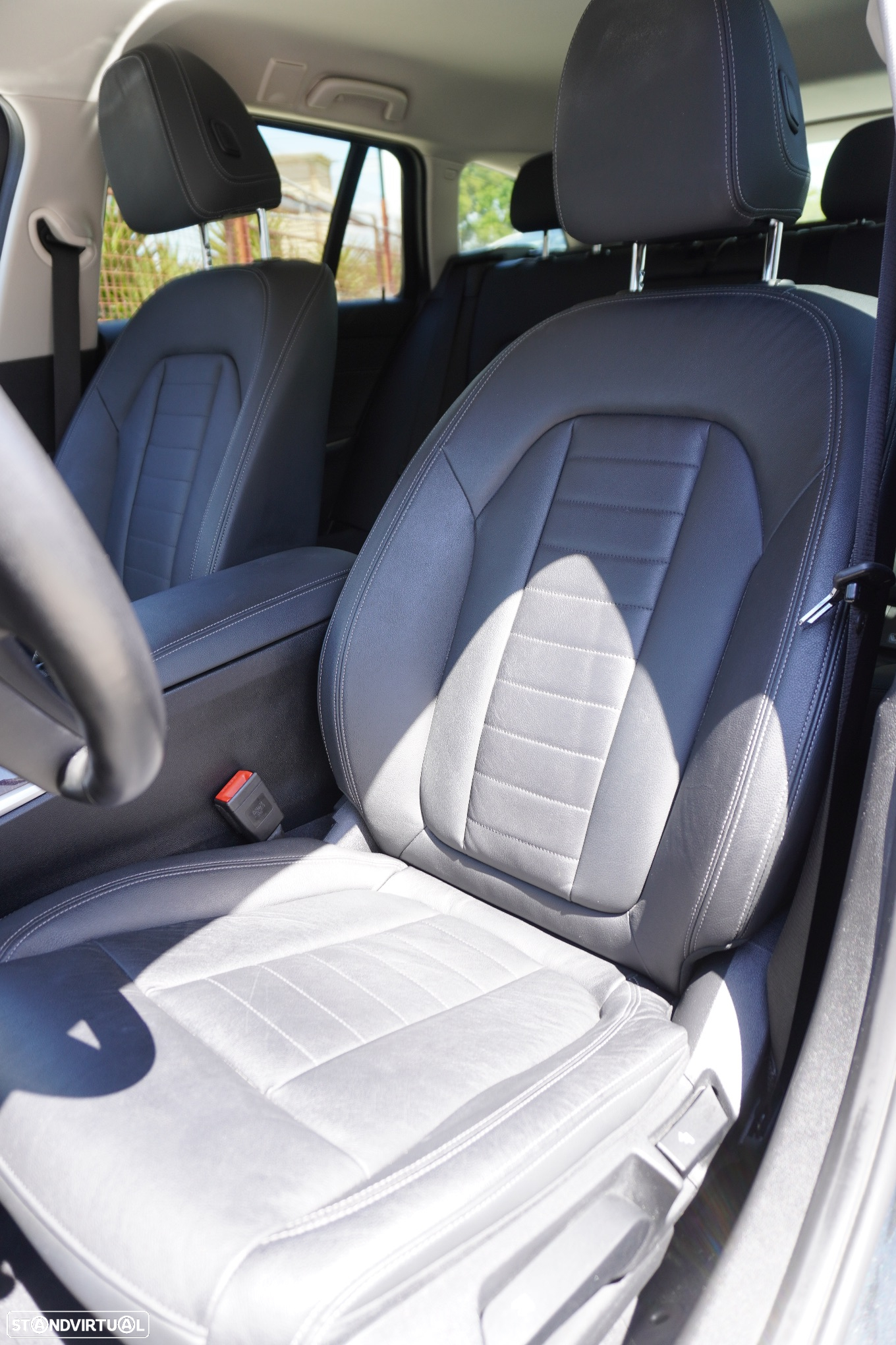 BMW 330 e Touring Line Luxury Auto - 18