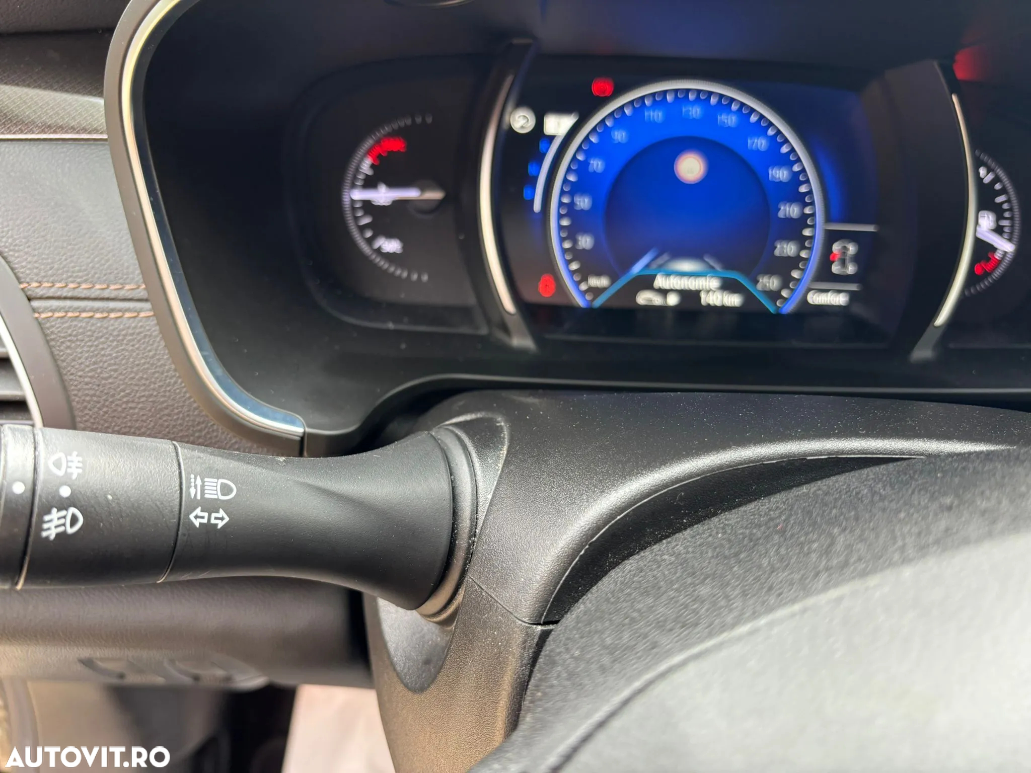 Renault Talisman Grandtour ENERGY dCi 160 EDC INTENS - 21
