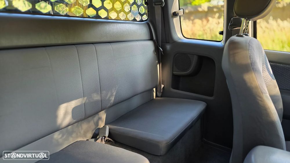 Toyota Hilux 4x4 Extra Cab DPF Comfort - 18