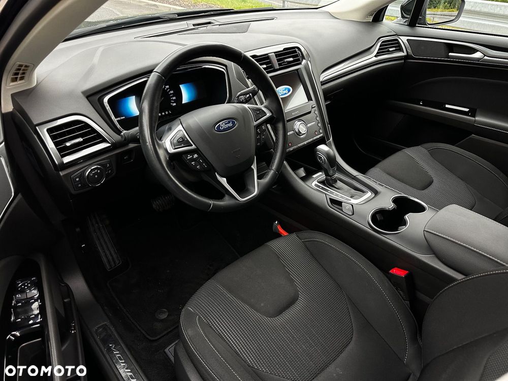Ford Mondeo - 7