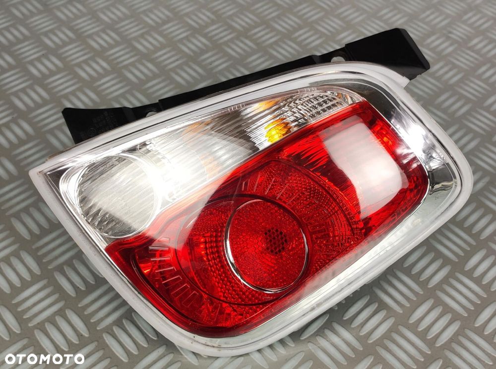 lampa prawa prawy tył tylna FIAT 500 2007- EUROPA - 1