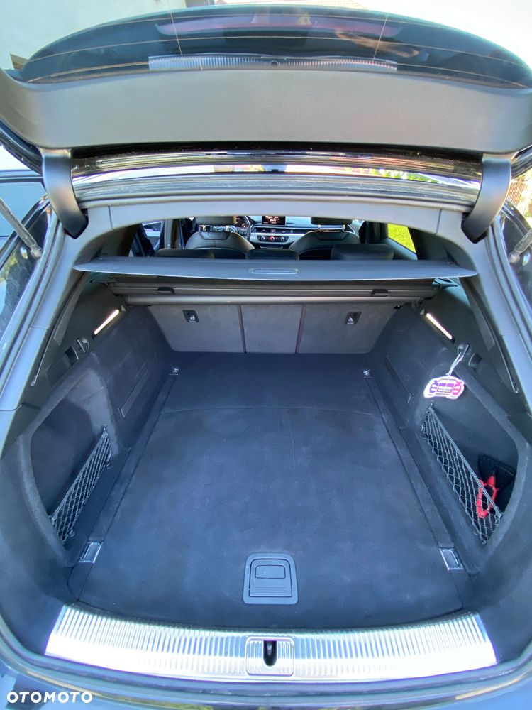 Audi A4 Avant 2.0 TDI - 10