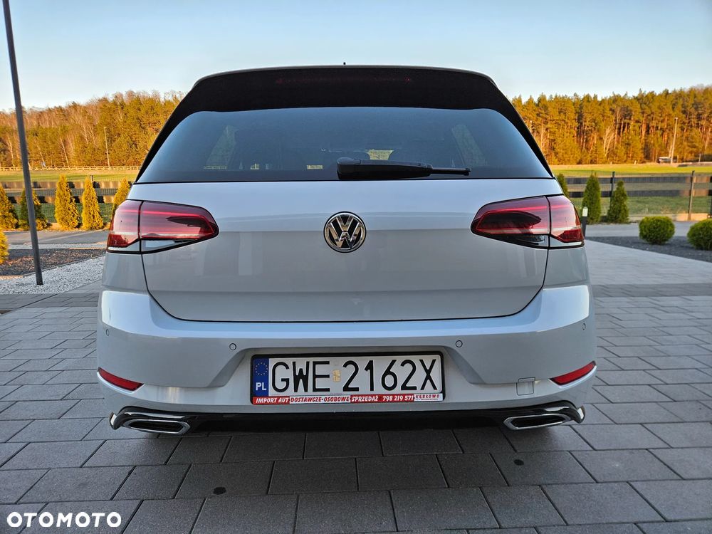 Volkswagen Golf - 5