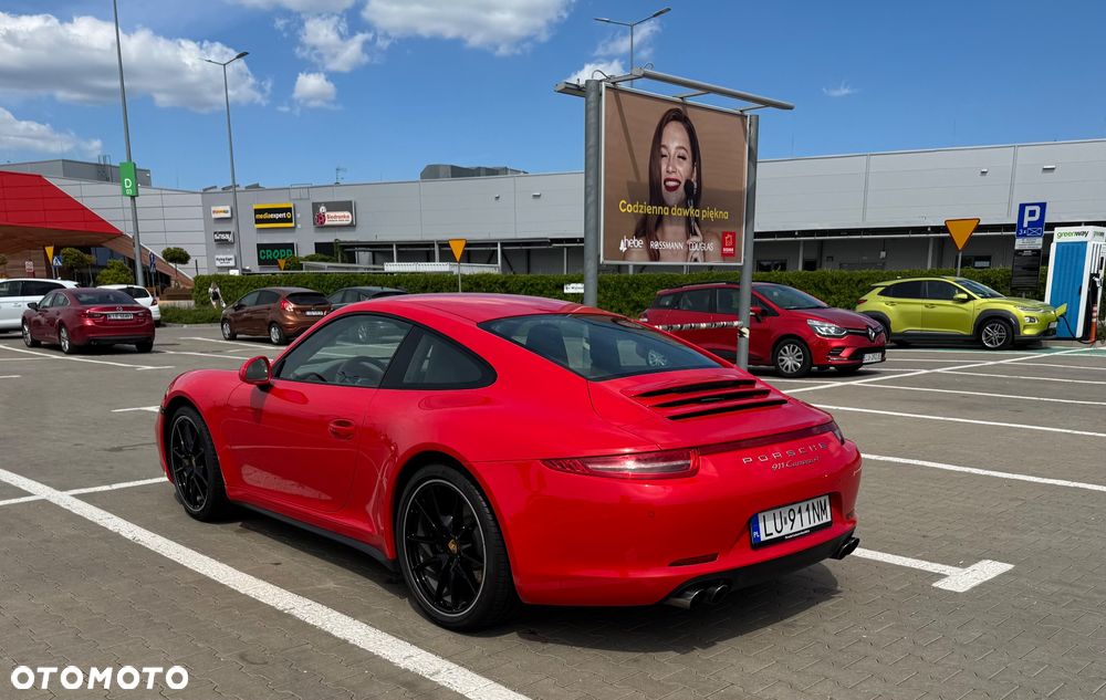 Porsche 911 Carrera 4 PDK - 2