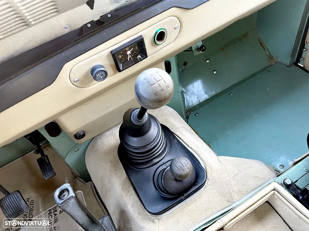 Land Rover Defender 90 2.5 TDi Metal Top - 19