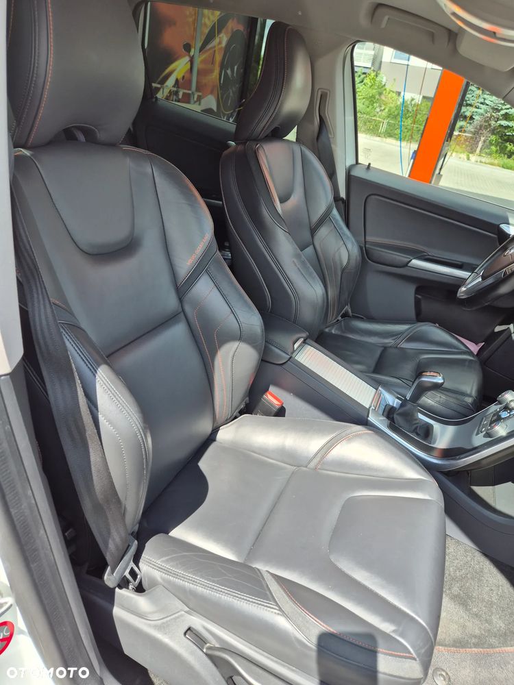 Volvo XC 60 D3 Ocean Race - 13