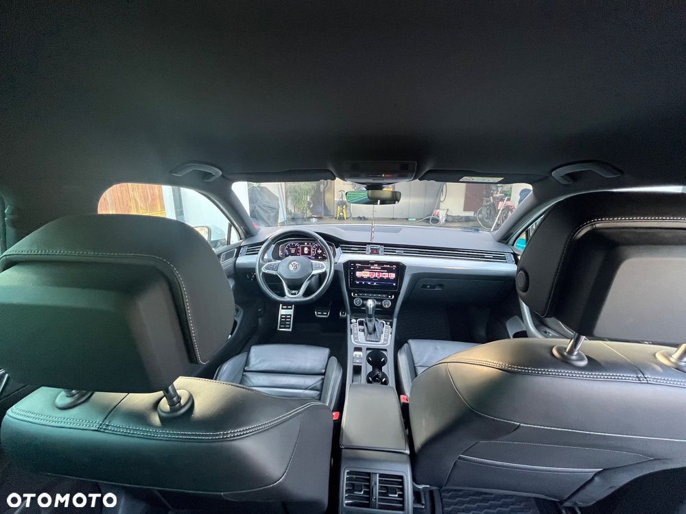 Volkswagen Passat 2.0 TSI Elegance DSG - 14
