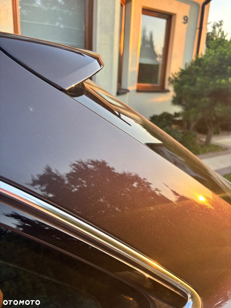 Audi A6 Avant 2.0 TDI Ultra S tronic - 28