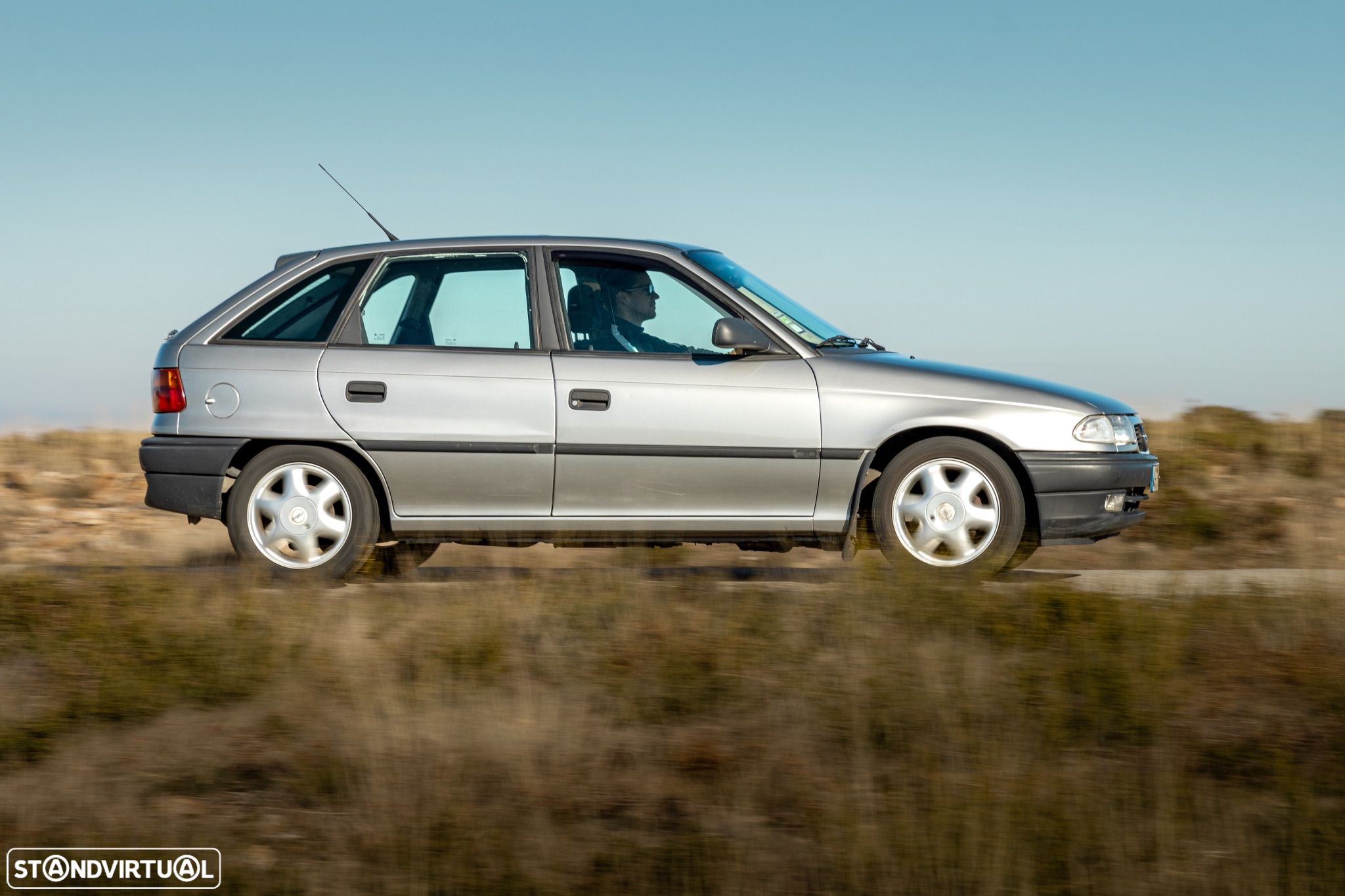 Opel Astra 1.7 DTL GL - 9
