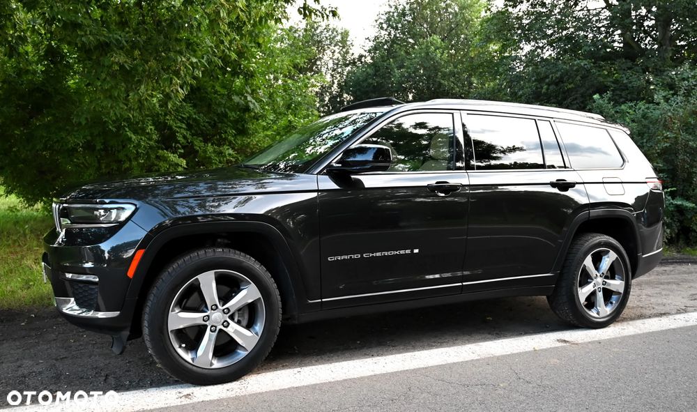 Jeep Grand Cherokee - 14