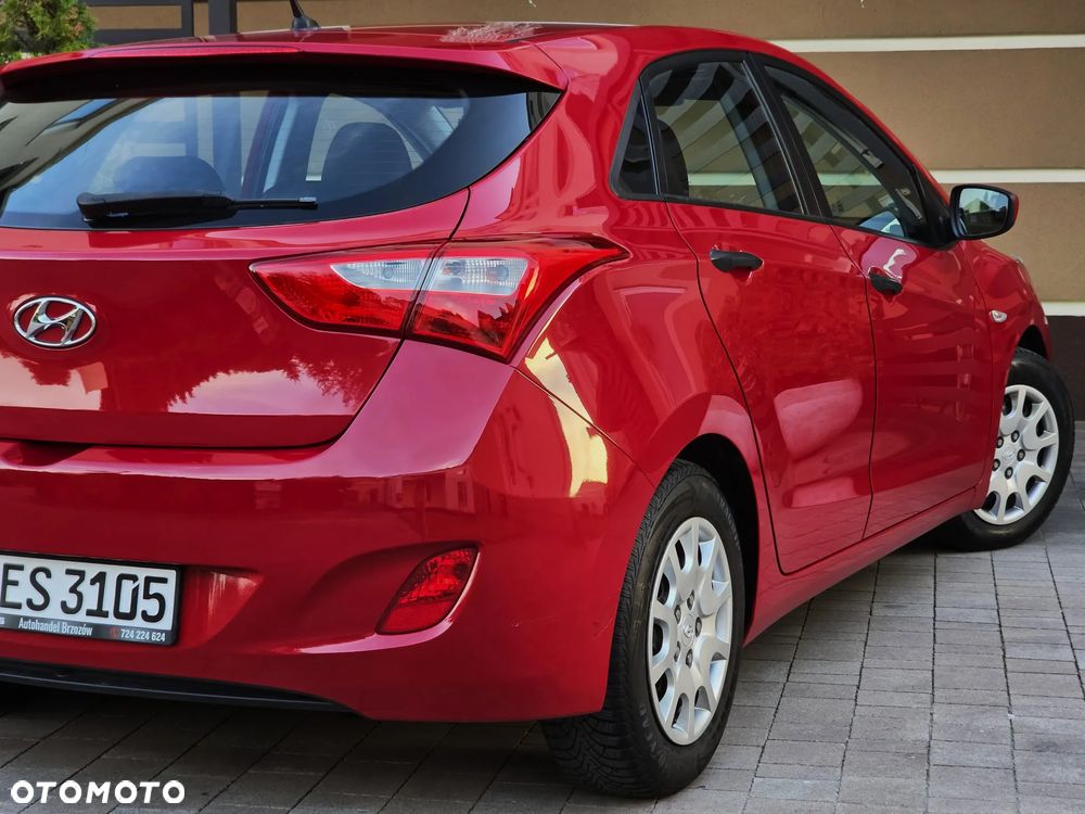 Hyundai i30 1.4 CRDi Trend - 25