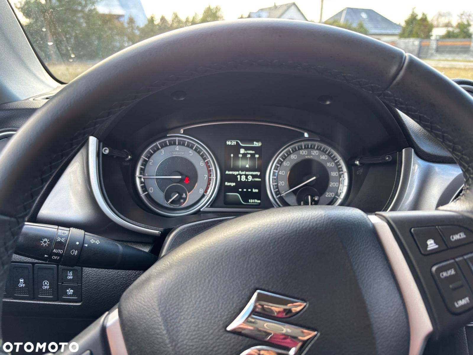 Suzuki Vitara 1.4 Boosterjet Premium 2WD - 11