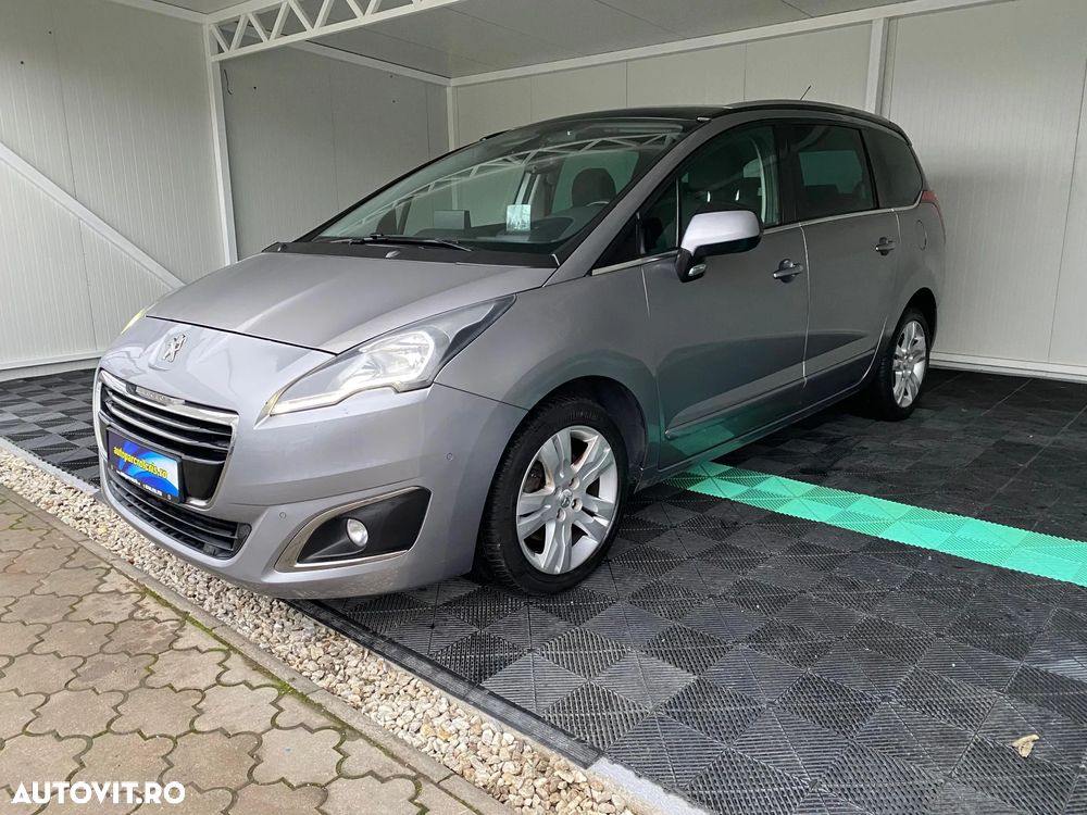 Peugeot 5008 - 1