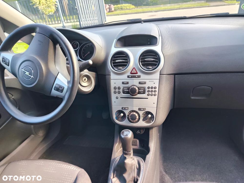 Opel Corsa 1.2 16V Enjoy - 6