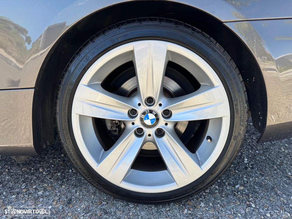 BMW 320 d Cabrio Exclusive - 25